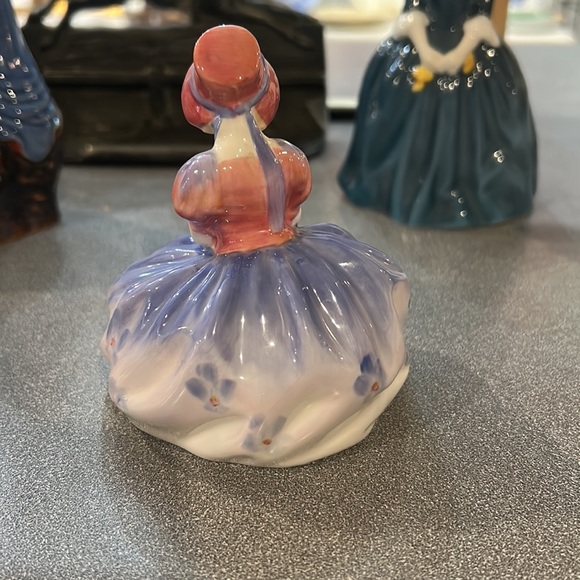 Royal Doulton “Monica” - Picture 5 of 6